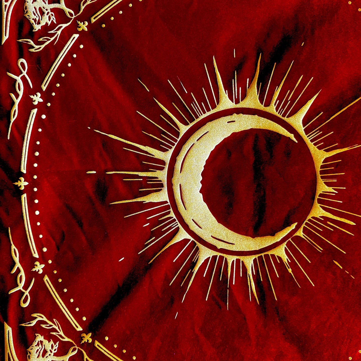 Eclipsa Altar Cloths - Evolve Supply Co. Evolve Supply Co.