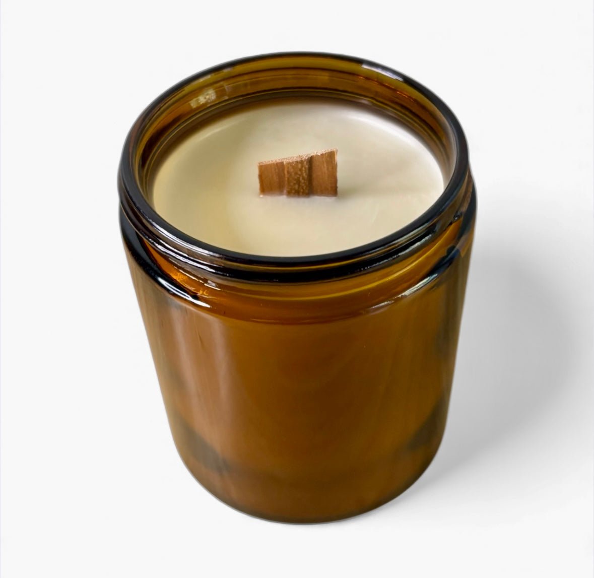 8oz Woodwick Soy Candle – Hand - Poured, Crackling Wick, Long - Lasting Scent - Evolve Supply Co. Evolve Supply Co.