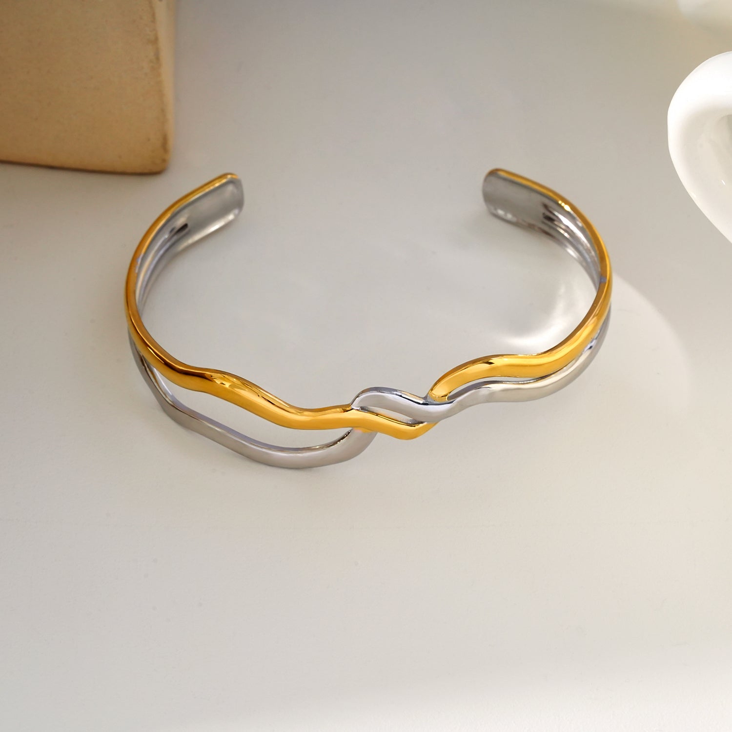 FREDRIKA: Mixed Metals Abstract Geometric - Chic Bracelet - Evolve Supply Co. Evolve Supply Co.