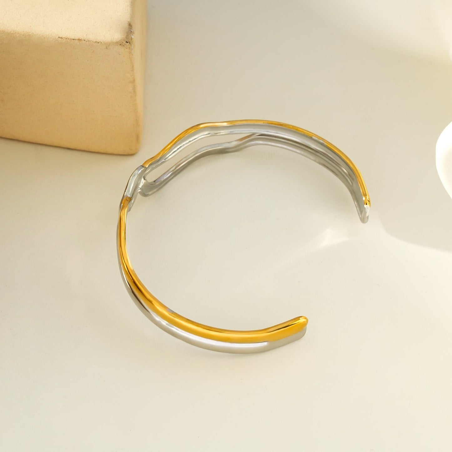 FREDRIKA: Mixed Metals Abstract Geometric - Chic Bracelet - Evolve Supply Co. Evolve Supply Co.