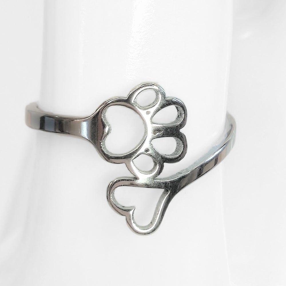 Heart & Paw Ring - Evolve Supply Co. Evolve Supply Co.