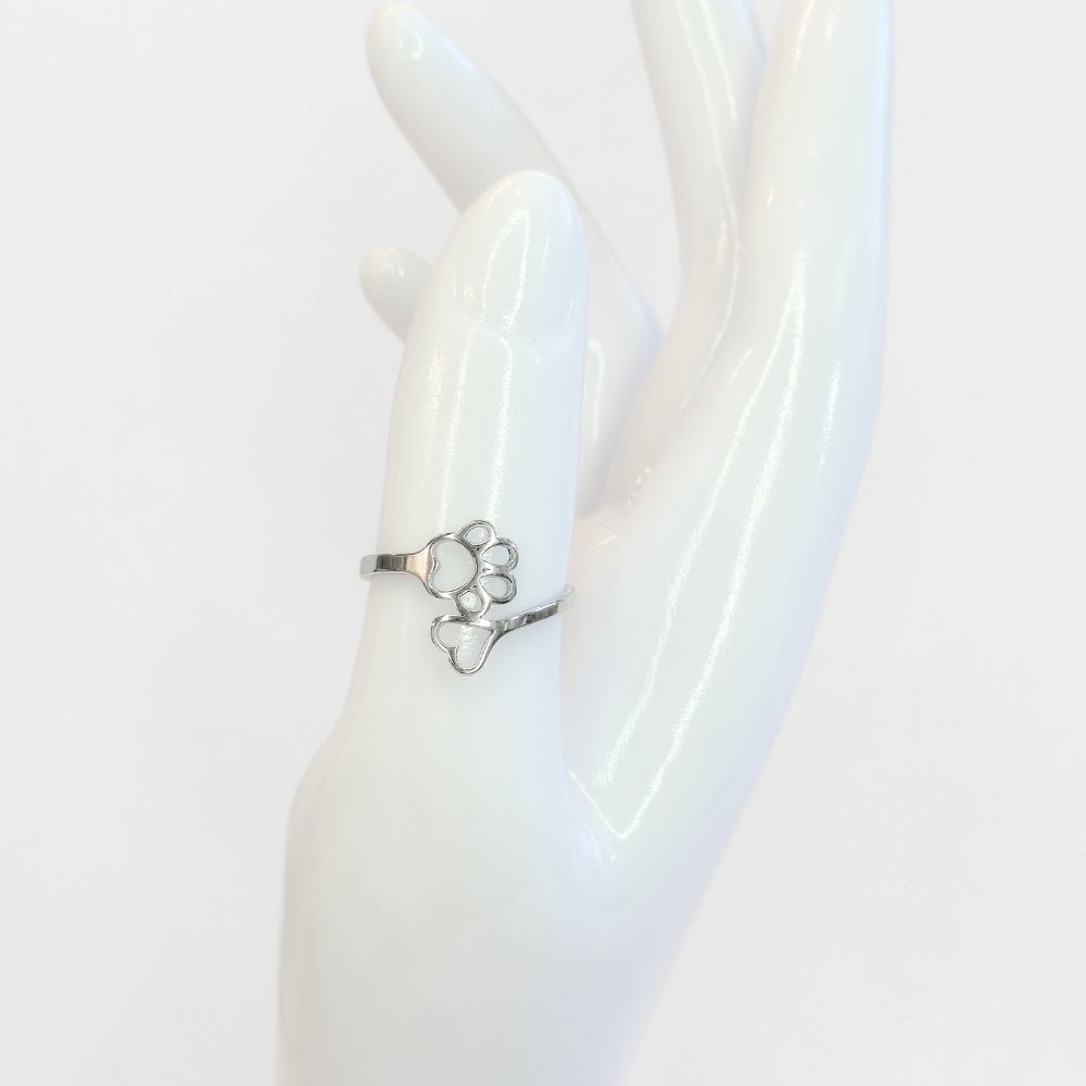 Heart & Paw Ring - Evolve Supply Co. Evolve Supply Co.